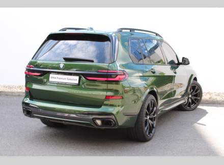 BMW - X7