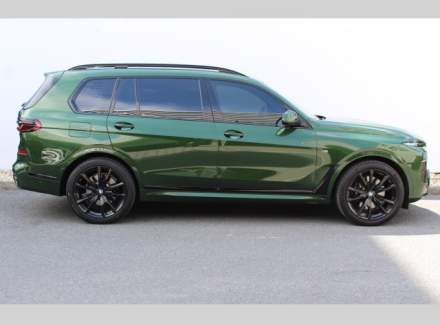 BMW - X7