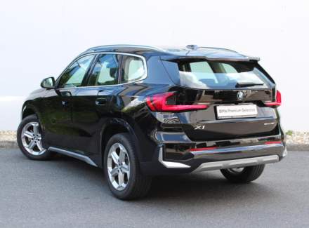 BMW - X1