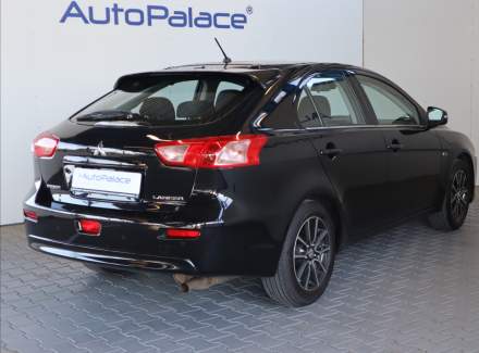 Mitsubishi - Lancer