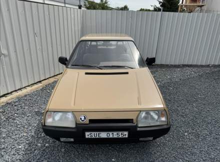 Škoda - Favorit