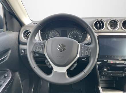 Suzuki - Vitara