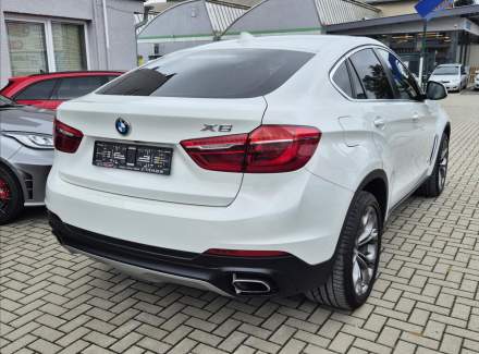 BMW - X6