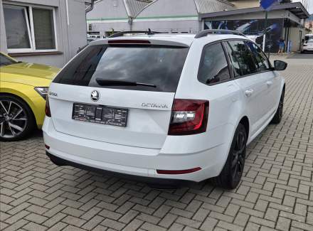 Škoda - Octavia
