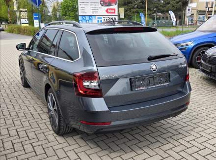 Škoda - Octavia
