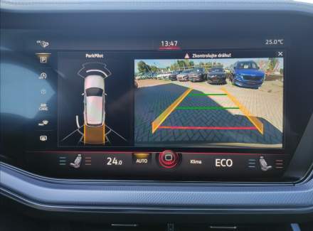 Volkswagen - Touareg