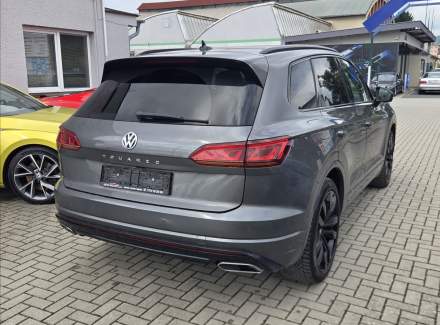 Volkswagen - Touareg