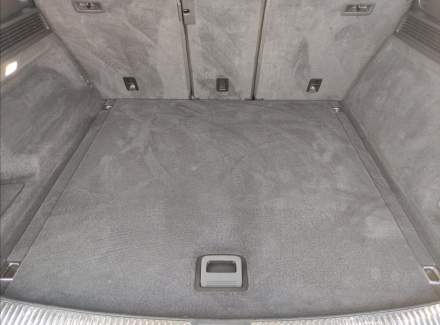 Volkswagen - Touareg