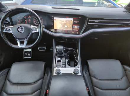 Volkswagen - Touareg