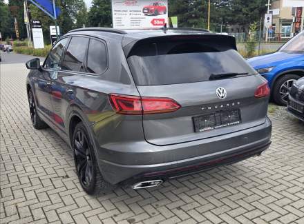 Volkswagen - Touareg