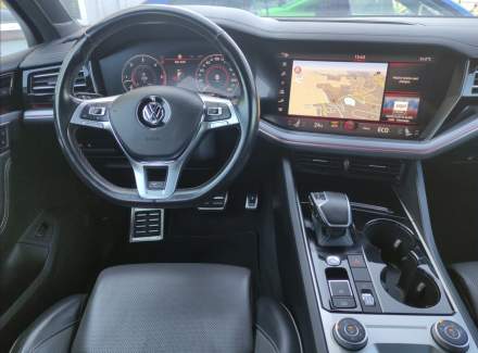 Volkswagen - Touareg