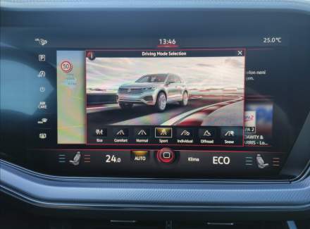 Volkswagen - Touareg