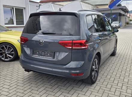 Volkswagen - Touran