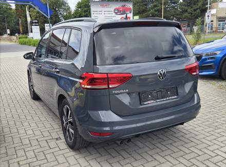 Volkswagen - Touran