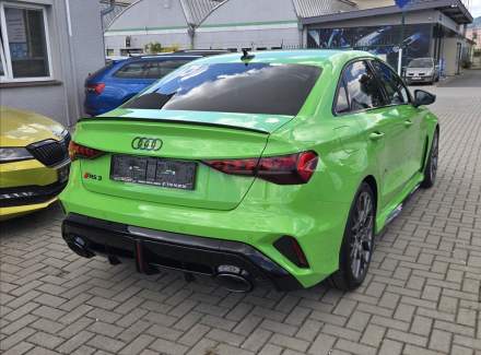 Audi - RS 3