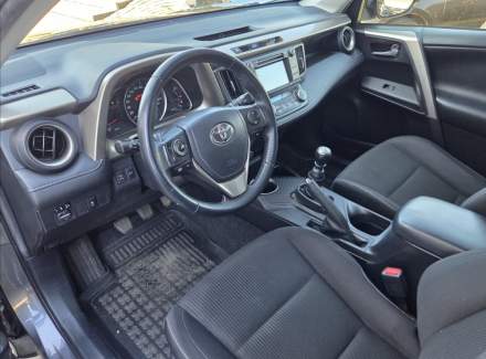 Toyota - RAV 4