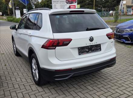 Volkswagen - Tiguan