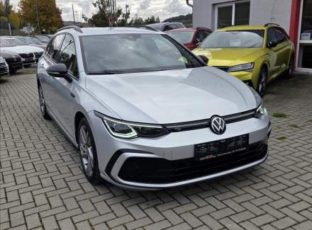 Volkswagen - Golf