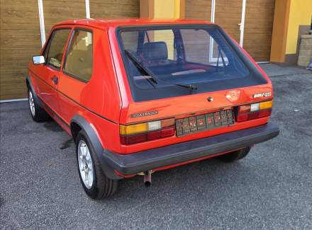 Volkswagen - Golf