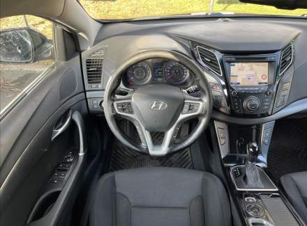 Hyundai - i40