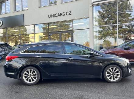 Hyundai - i40
