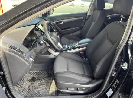 Hyundai - i40