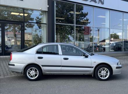 Mitsubishi - Carisma