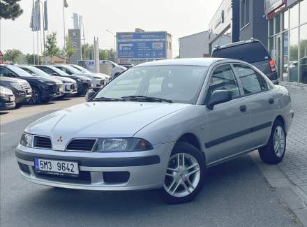 Mitsubishi - Carisma