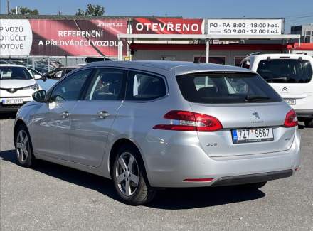 Peugeot - 308