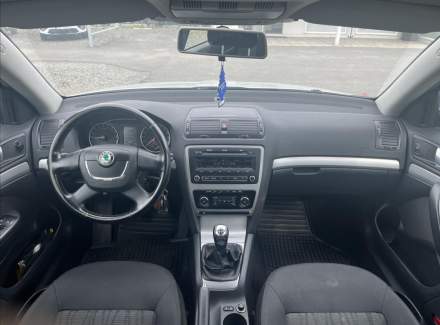 Škoda - Octavia