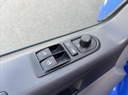 Volkswagen - Caravelle