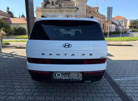 Hyundai - Santa FE