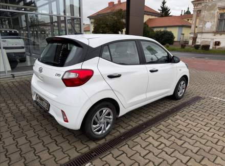 Hyundai - i10