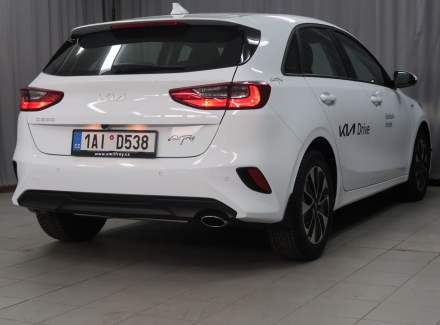 Kia - Cee'd