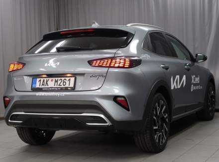 Kia - XCeed