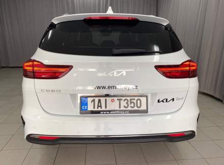 Kia - Cee'd