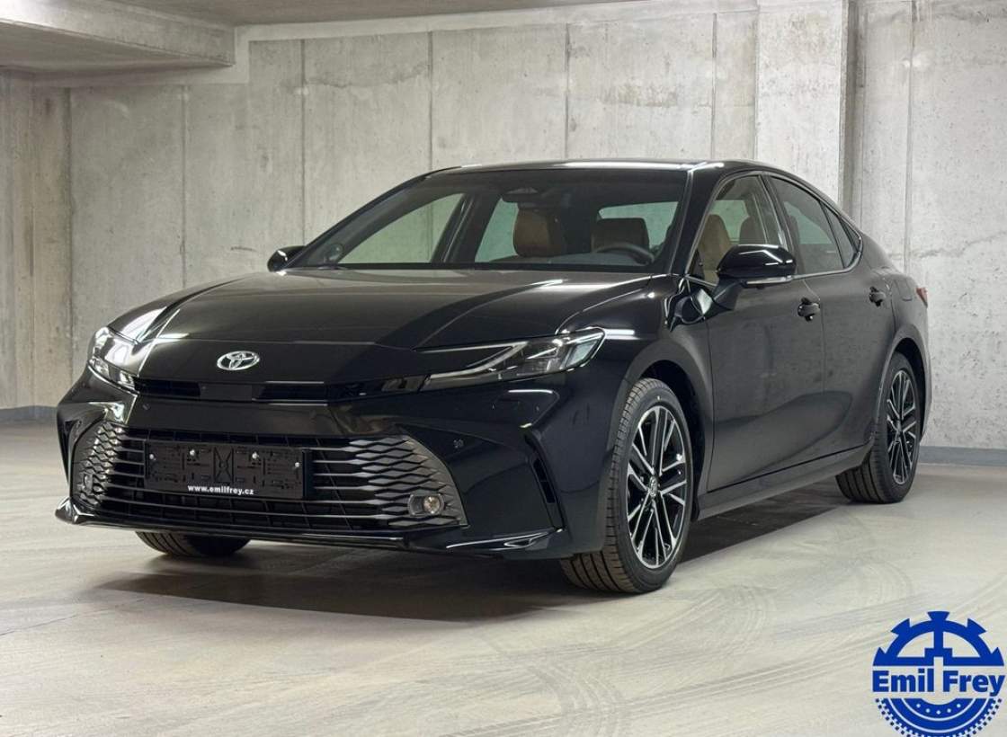 Toyota - Camry