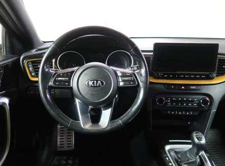 Kia - XCeed