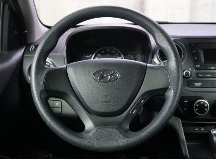 Hyundai - i10