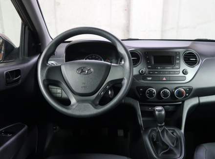 Hyundai - i10