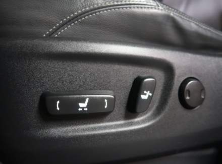 Toyota - Land Cruiser