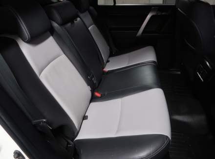 Toyota - Land Cruiser