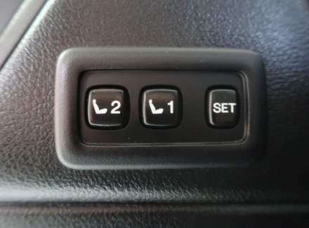 Toyota - Land Cruiser