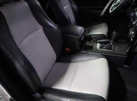 Toyota - Land Cruiser