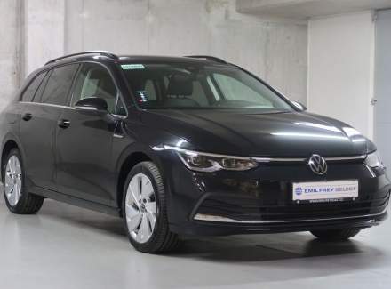 Volkswagen - Golf