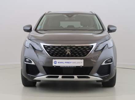 Peugeot - 5008