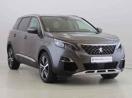 Peugeot - 5008