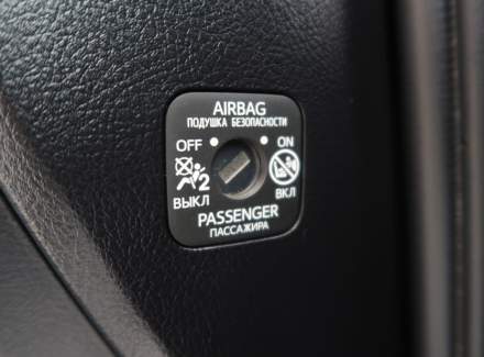 Toyota - Land Cruiser