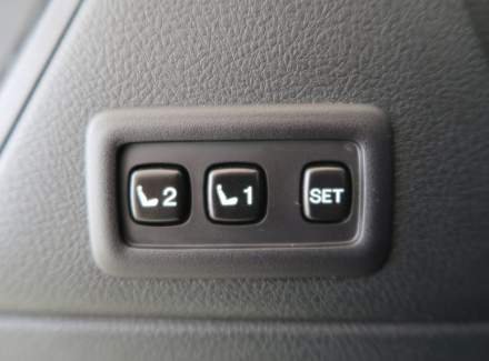 Toyota - Land Cruiser