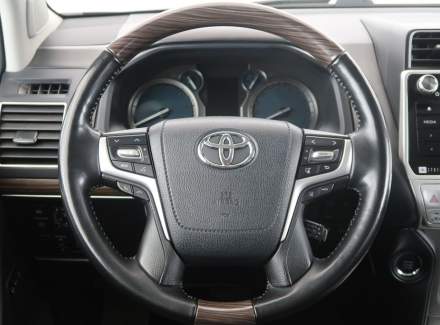 Toyota - Land Cruiser